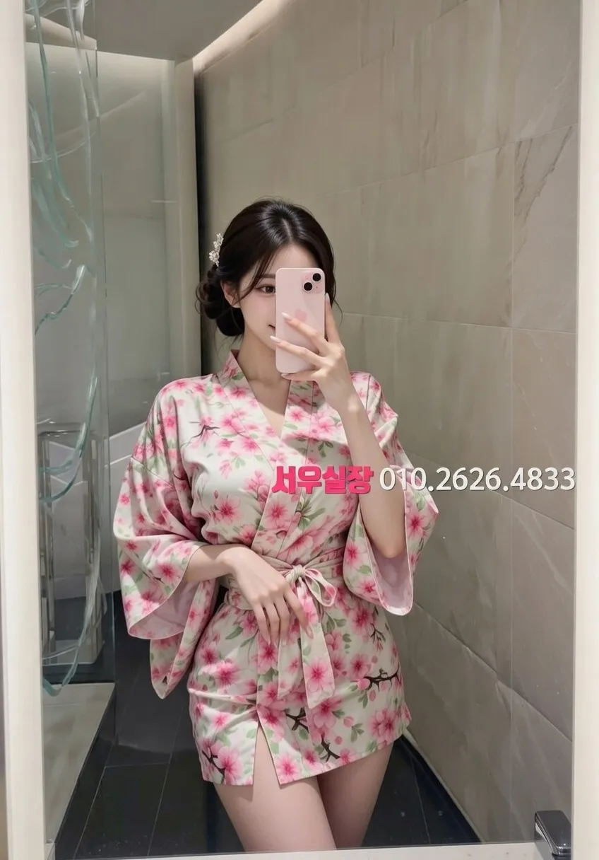 사상 다국적노래클럽 프리미엄 라인업 19번 프로필